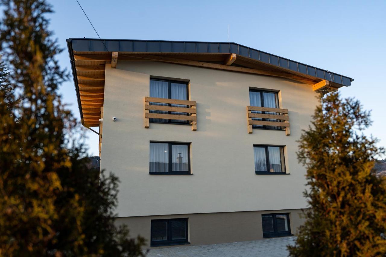 Apartmany Janka + Camp Besenova Exterior photo