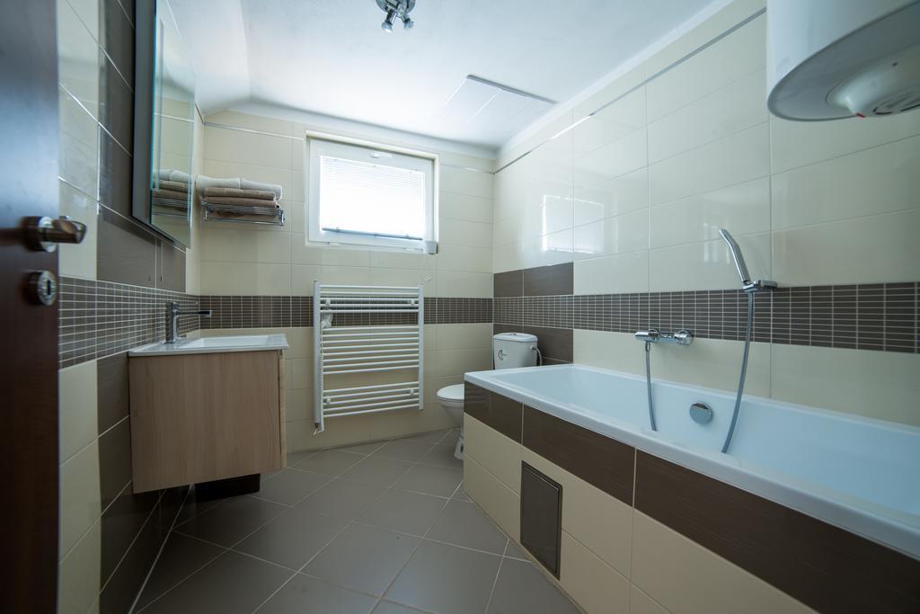 Apartmany Janka + Camp Besenova Exterior photo