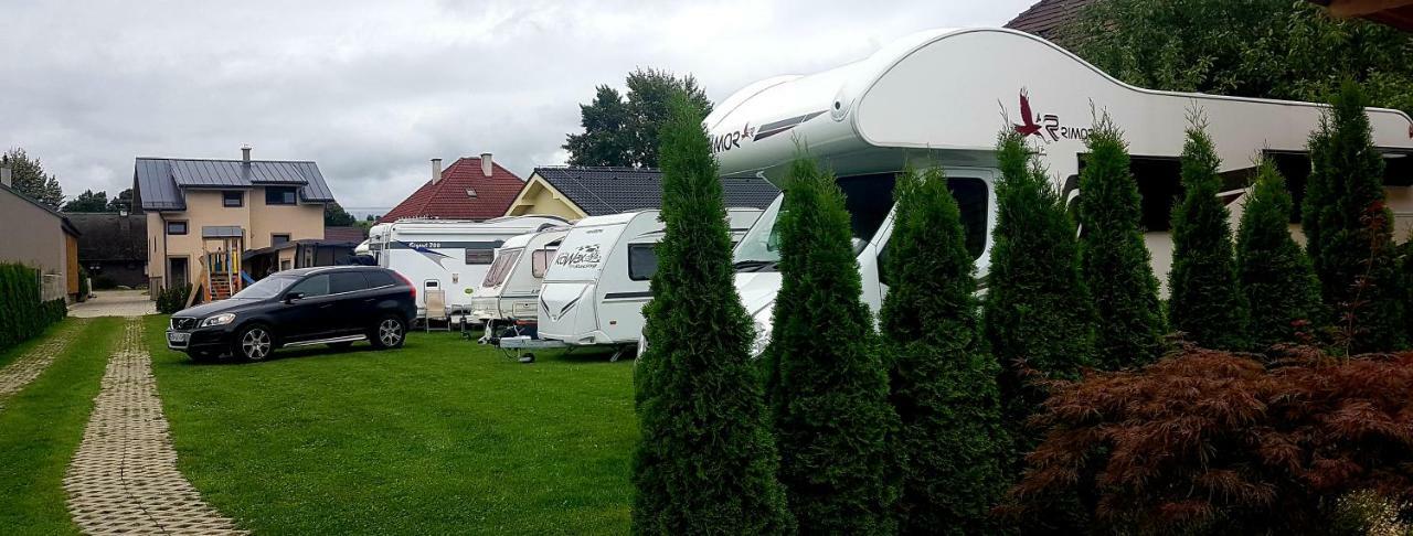 Apartmany Janka + Camp Besenova Exterior photo